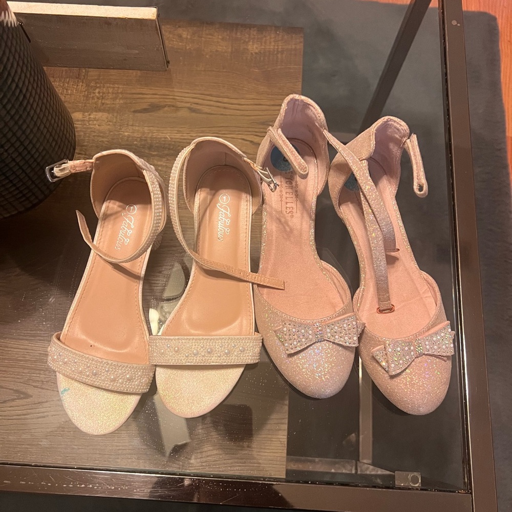 Girls dress shoes 1Y and 2Y